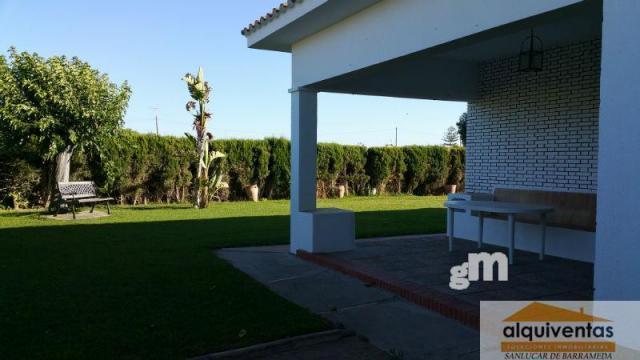 Venta de chalet en Sanlúcar de Barrameda