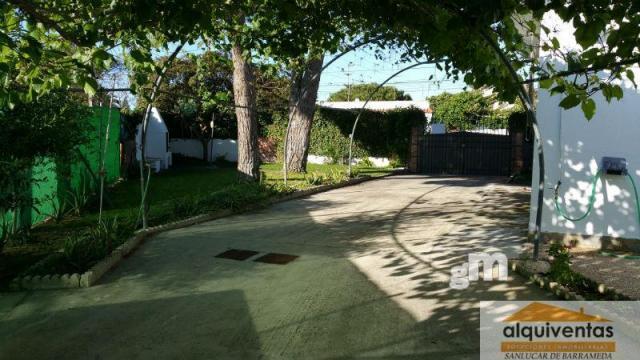 Venta de chalet en Sanlúcar de Barrameda