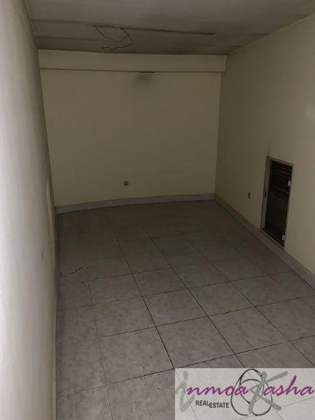 Venta de local comercial en Alcalá de Henares