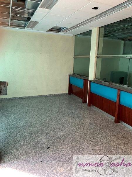 Venta de local comercial en Alcalá de Henares