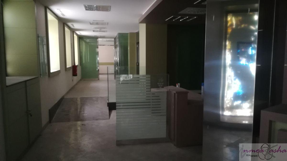 For sale of commercial in Madrid