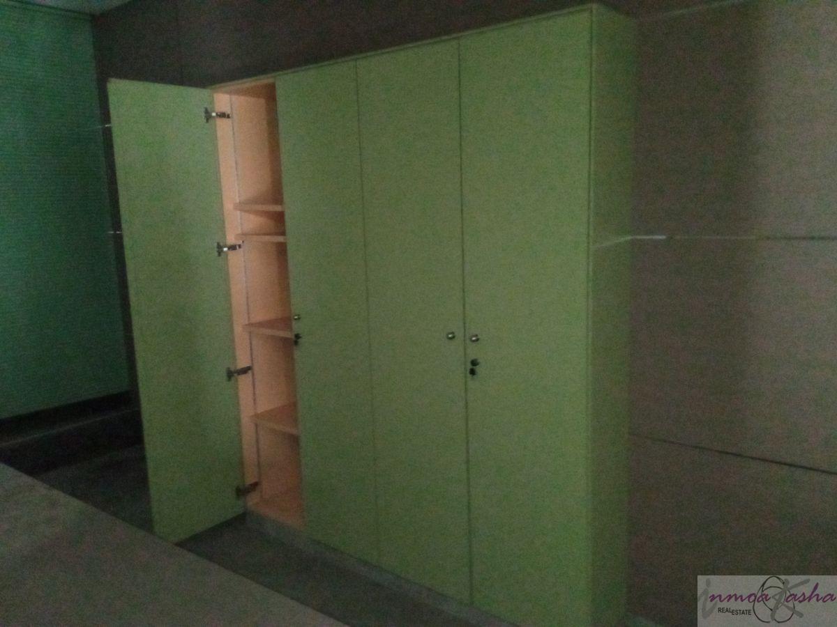 For sale of commercial in Madrid