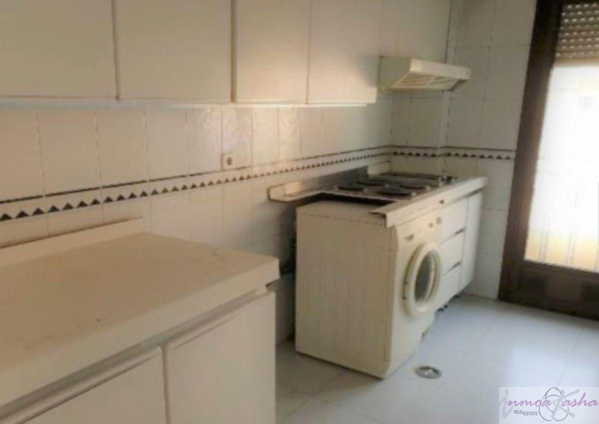 For sale of flat in Valdemoro