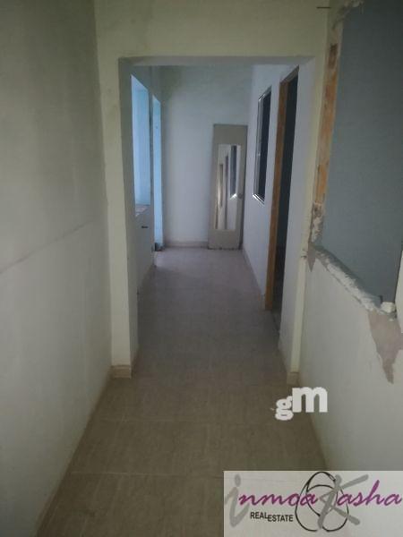 For sale of house in Torrejón de Ardoz