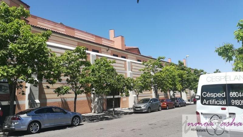For sale of commercial in Aranjuez