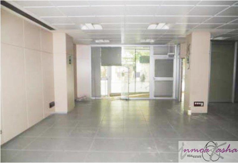 For rent of commercial in Alcorcón