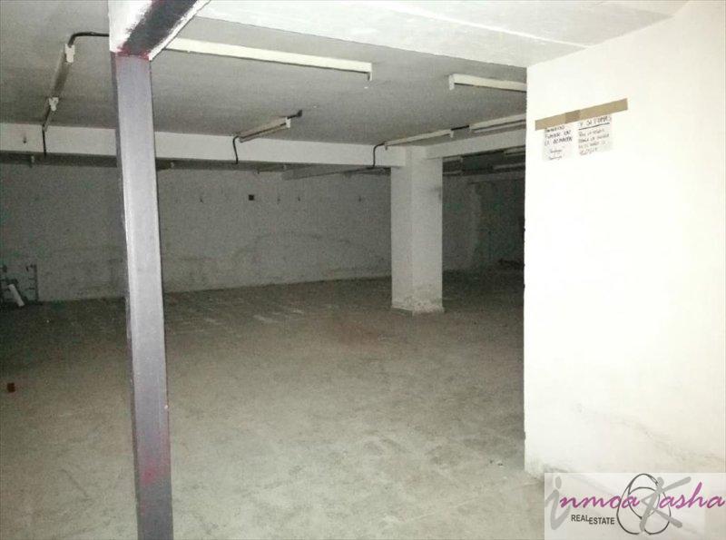 For rent of commercial in Alcorcón