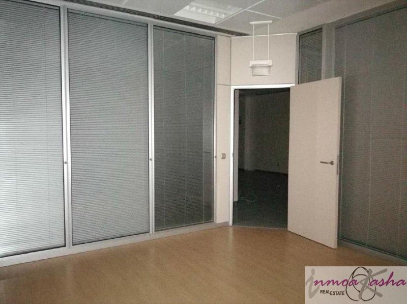 For rent of commercial in Alcorcón