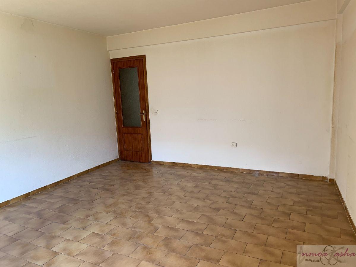 For sale of flat in Orusco