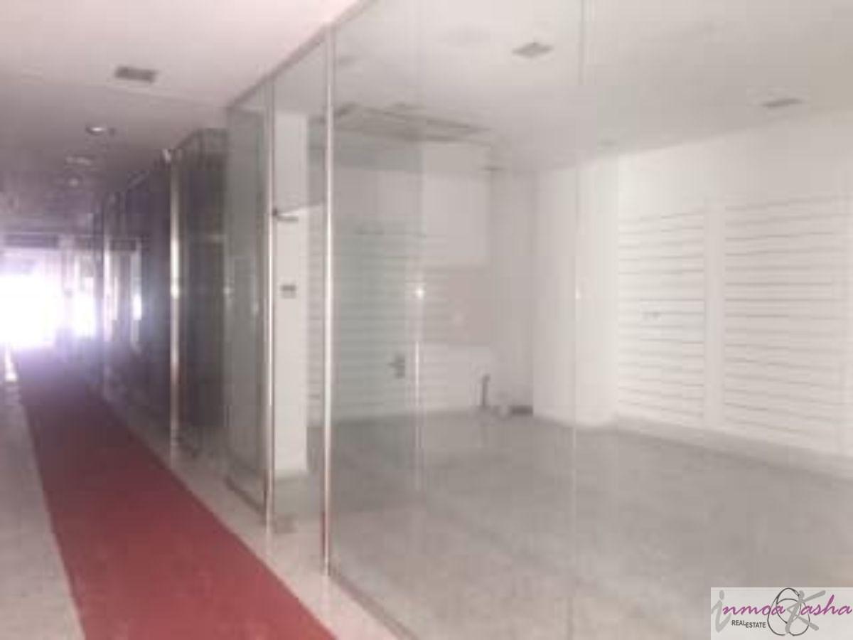 For sale of commercial in Madrid