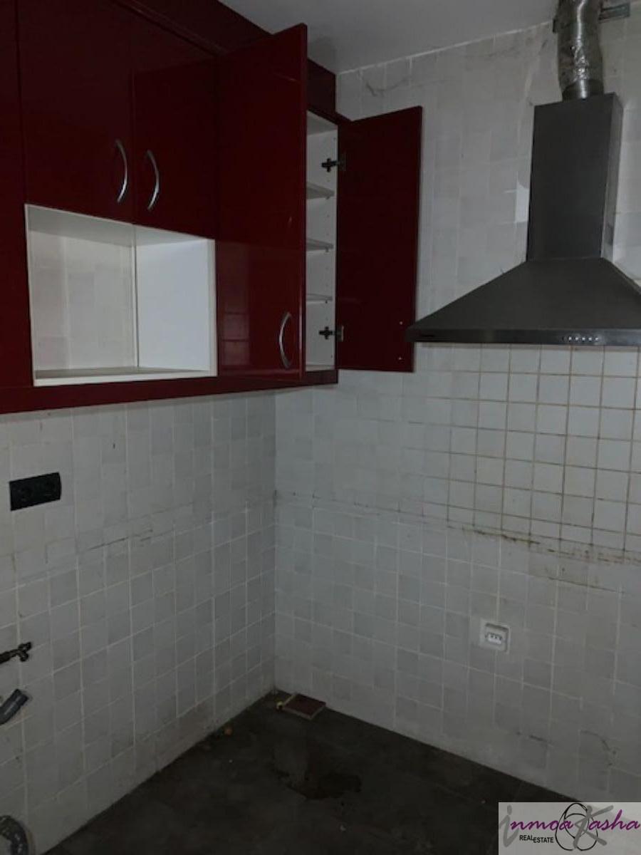 For sale of commercial in Madrid