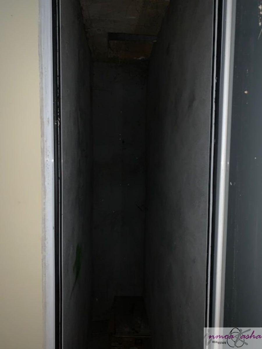 For sale of commercial in Madrid