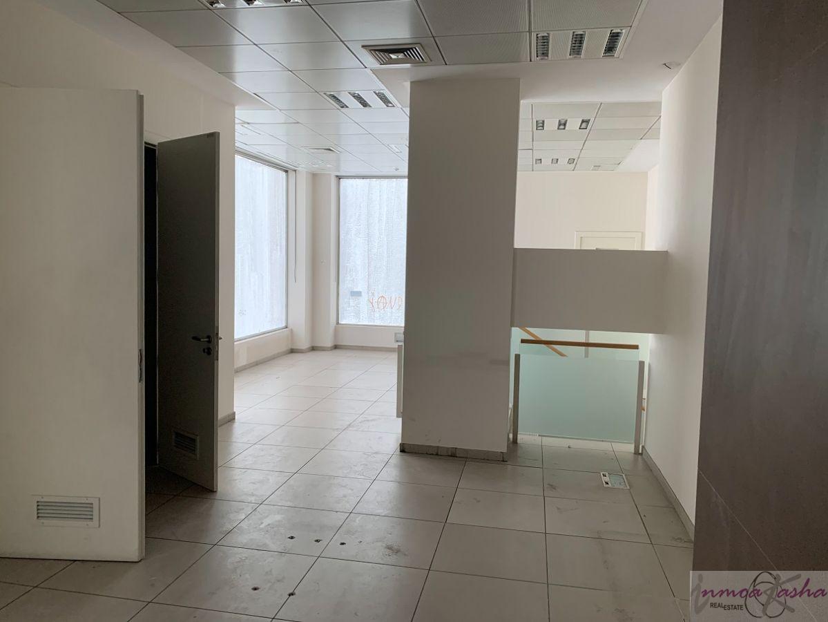 For sale of commercial in Madrid