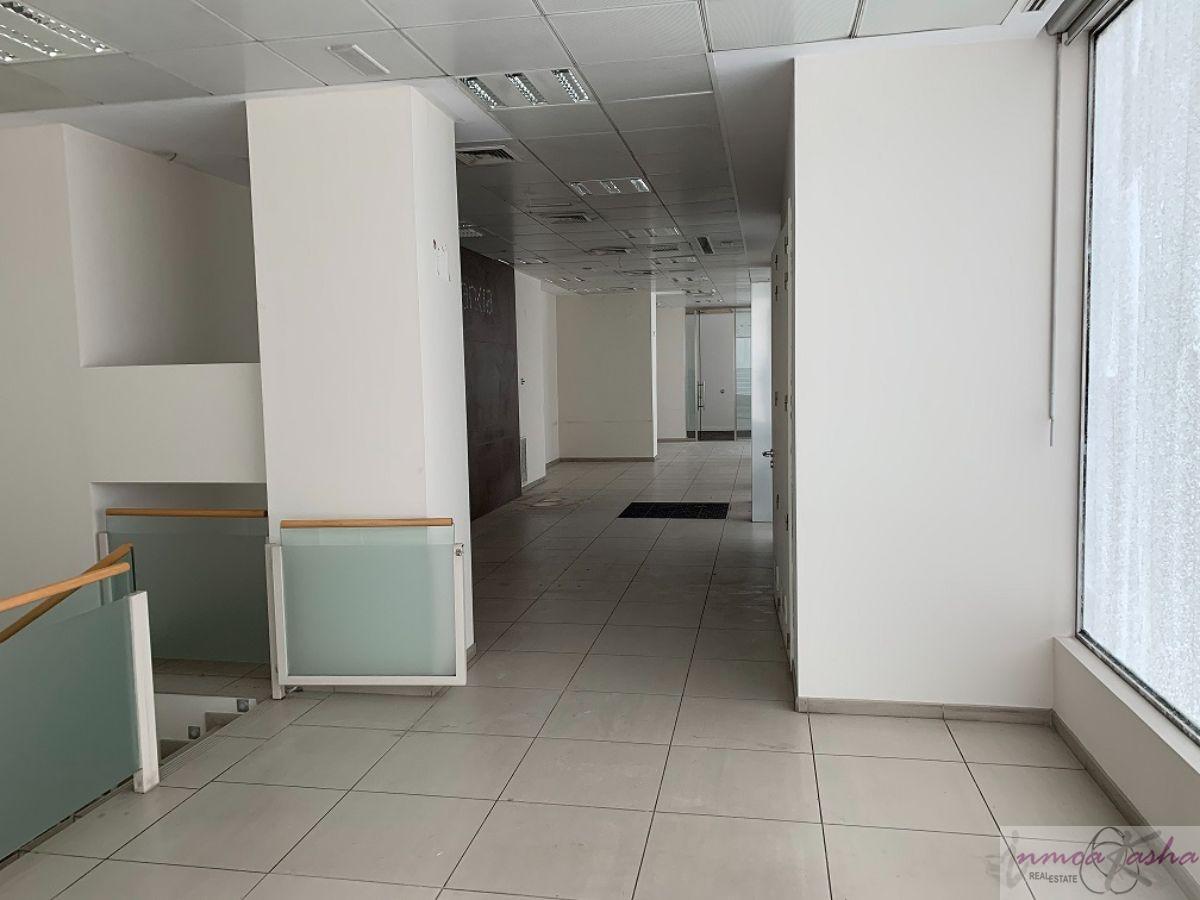 For sale of commercial in Madrid