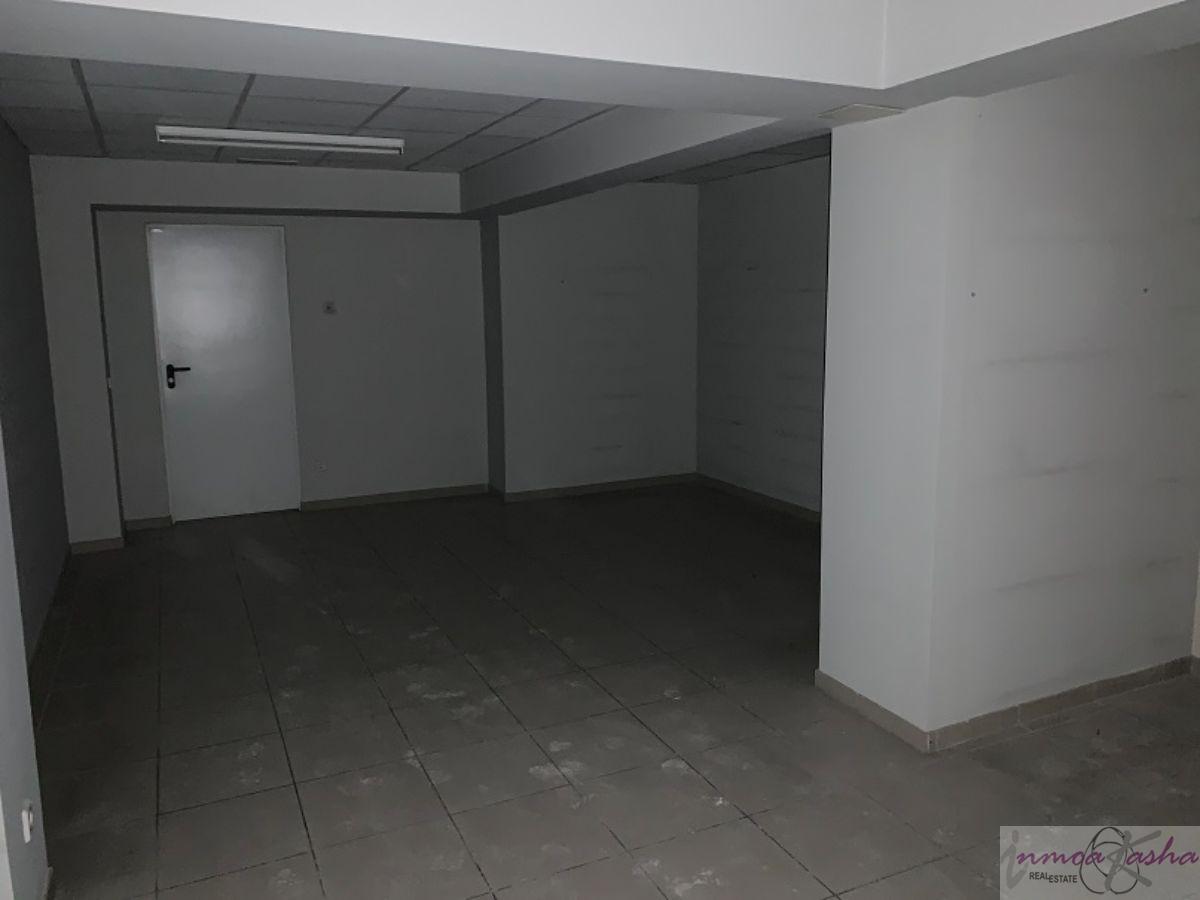 For sale of commercial in Madrid