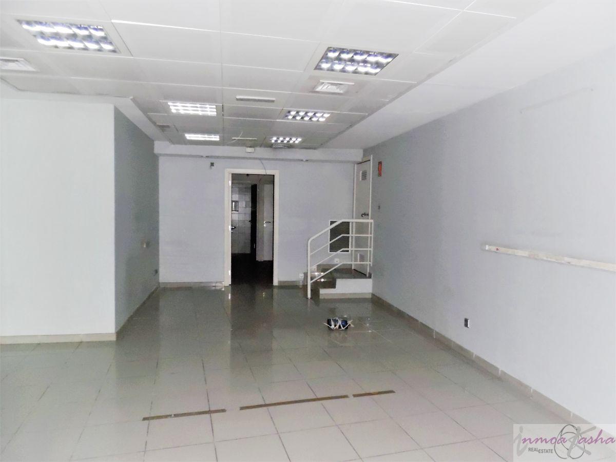 For sale of commercial in Madrid