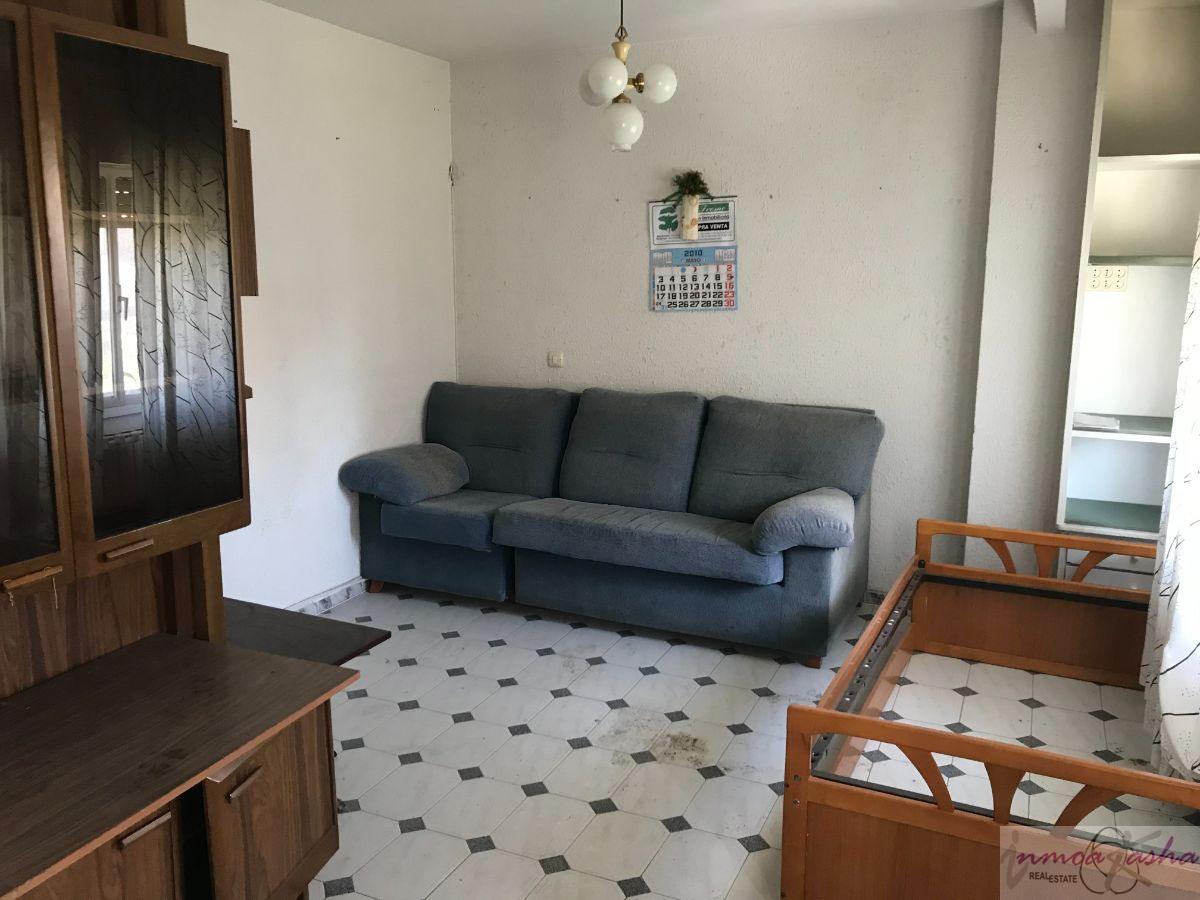For sale of flat in Aldea del Fresno