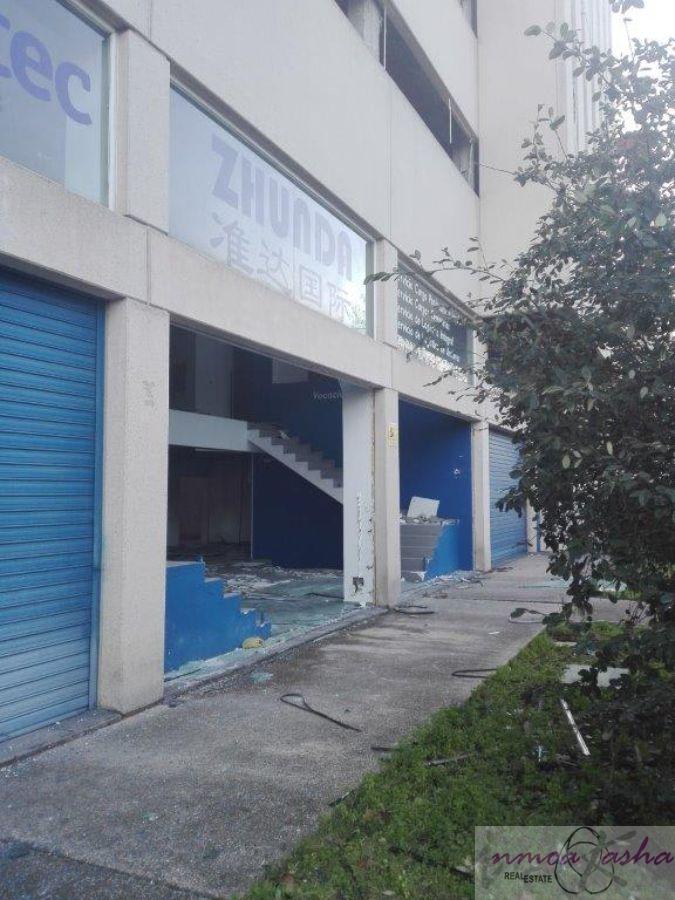 For sale of industrial plant/warehouse in Madrid