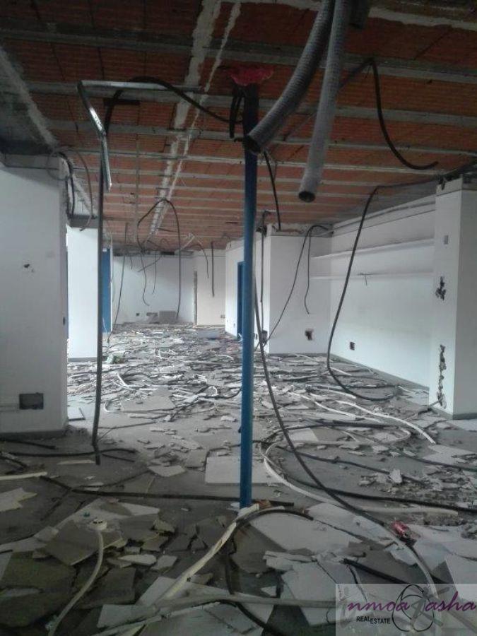 For sale of industrial plant/warehouse in Madrid