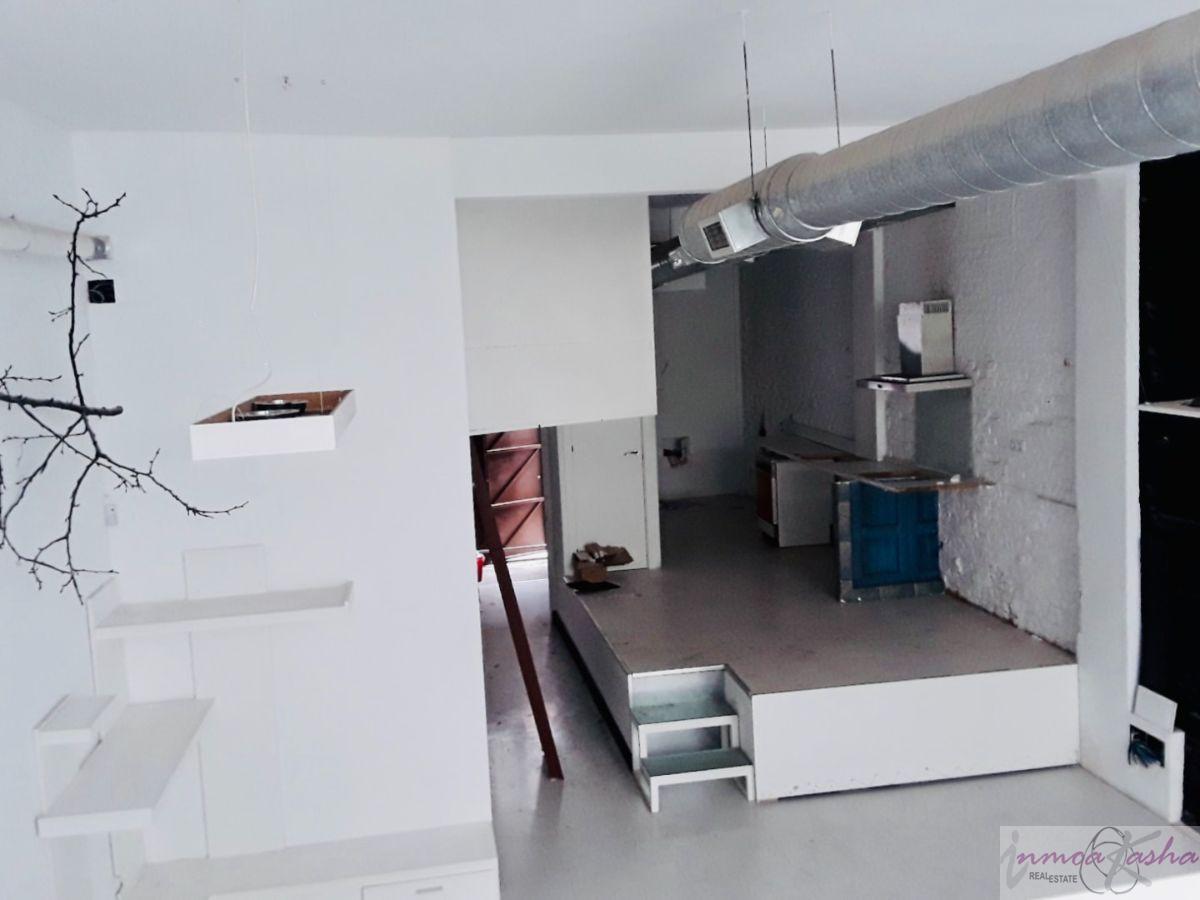 For sale of flat in Madrid