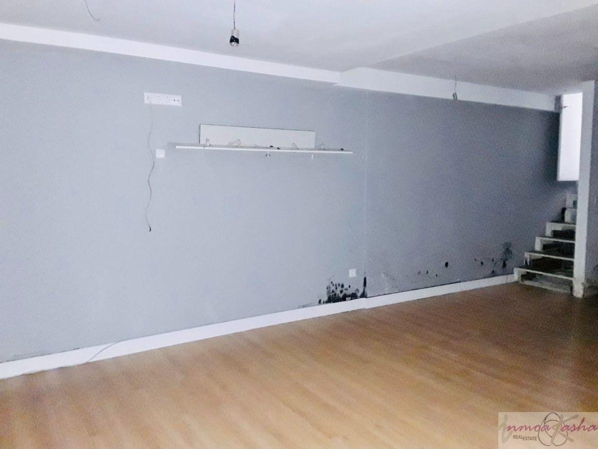 For sale of flat in Madrid