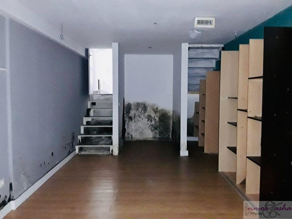 For sale of flat in Madrid
