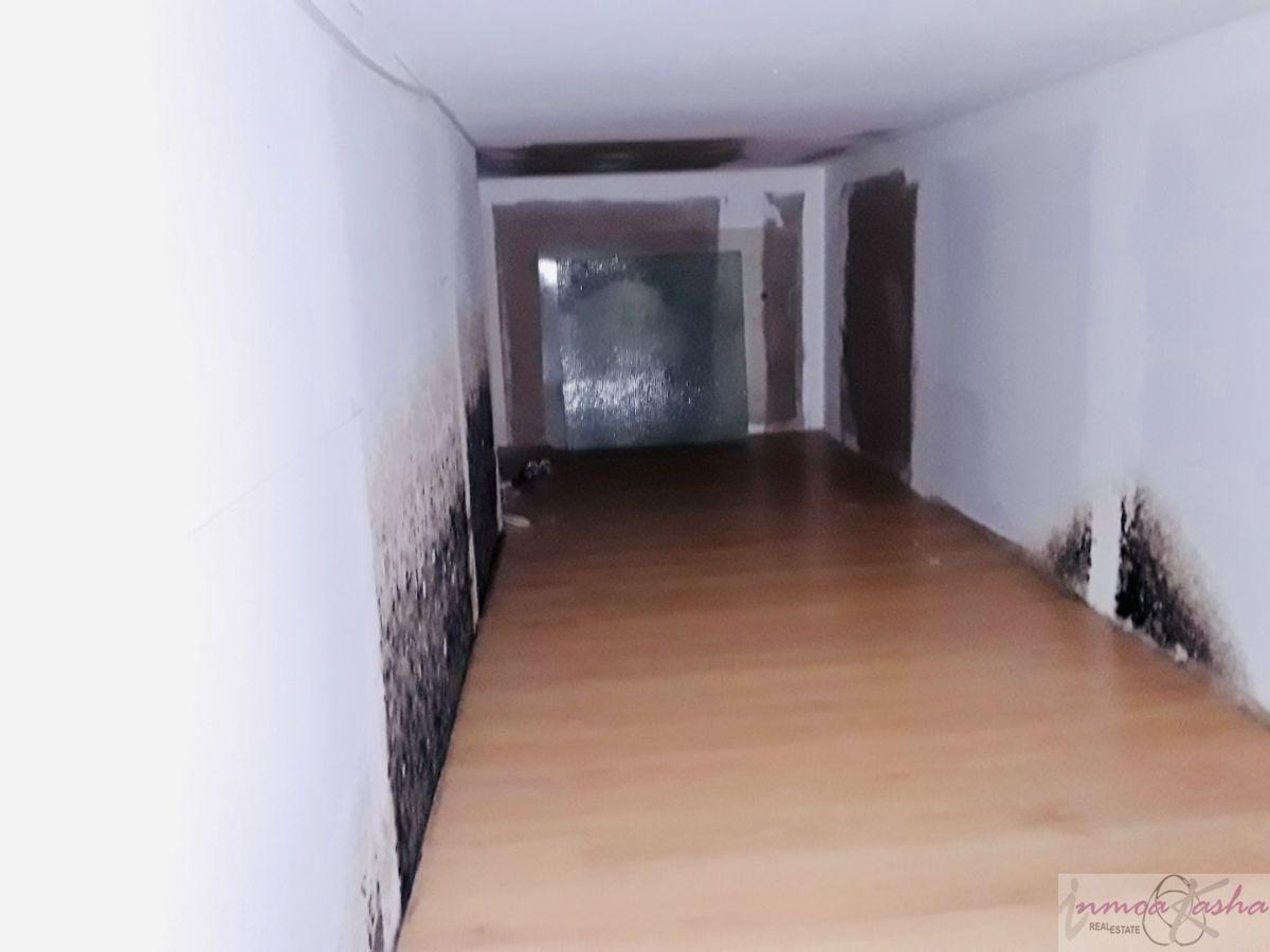 For sale of flat in Madrid