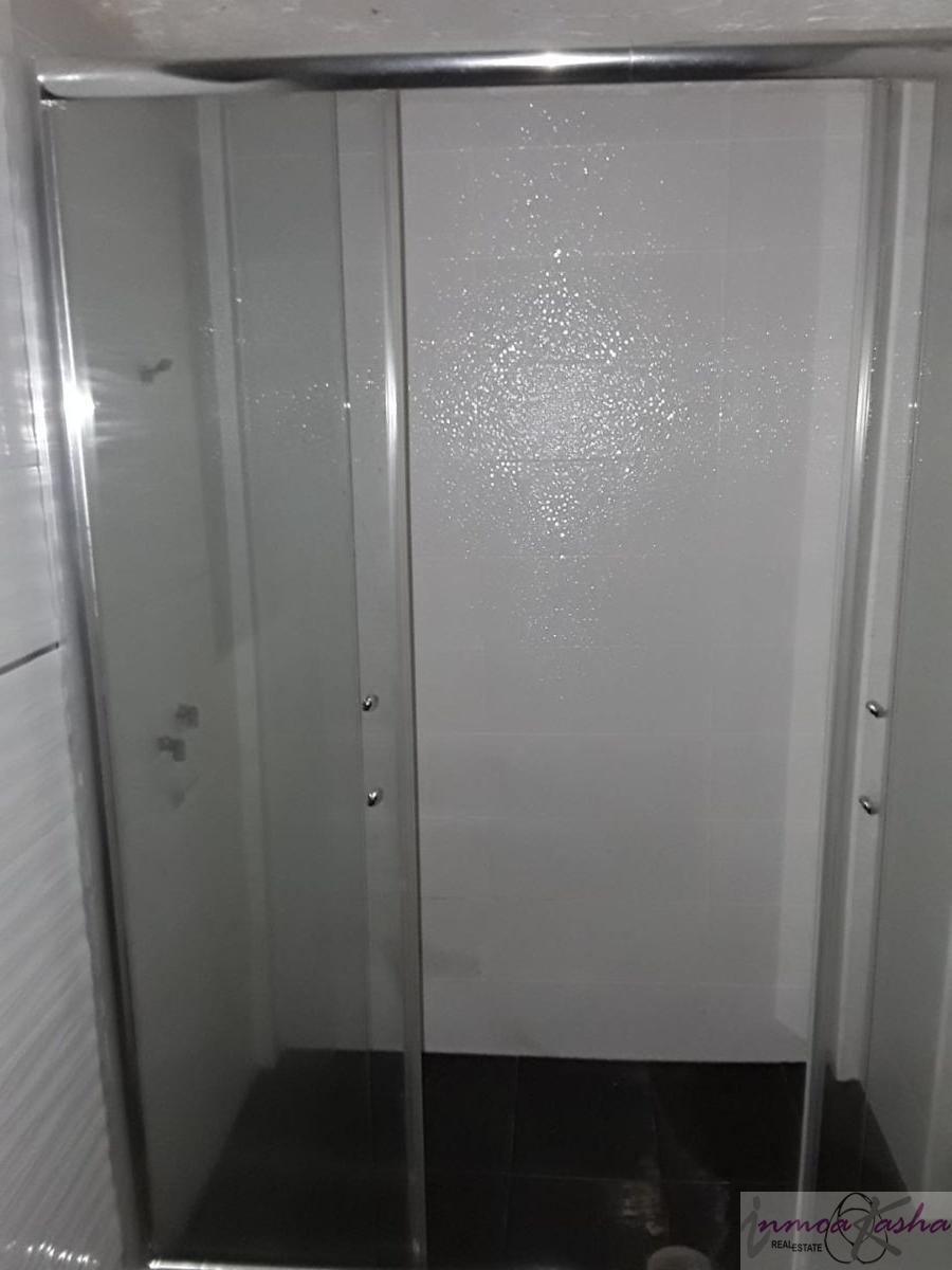For sale of flat in Madrid