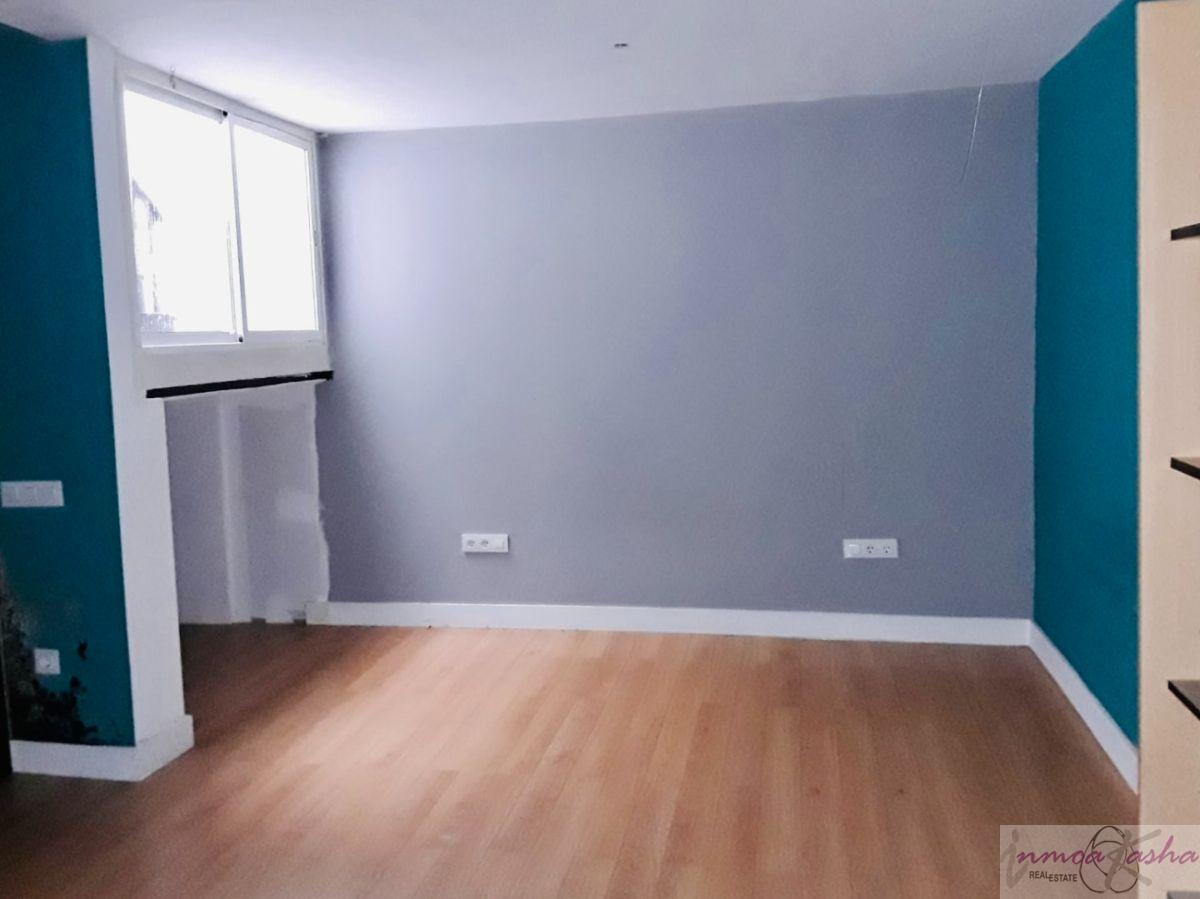 For sale of flat in Madrid