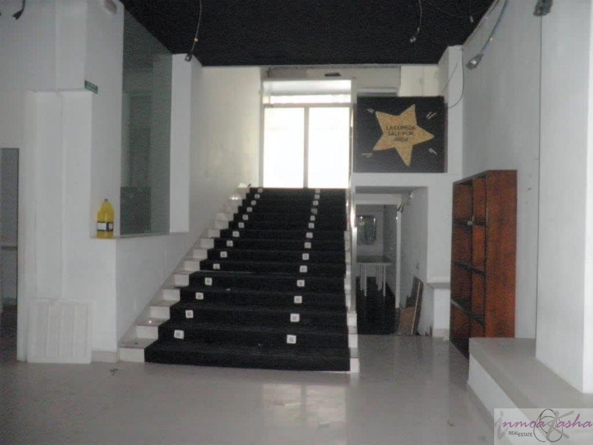 For sale of commercial in Madrid