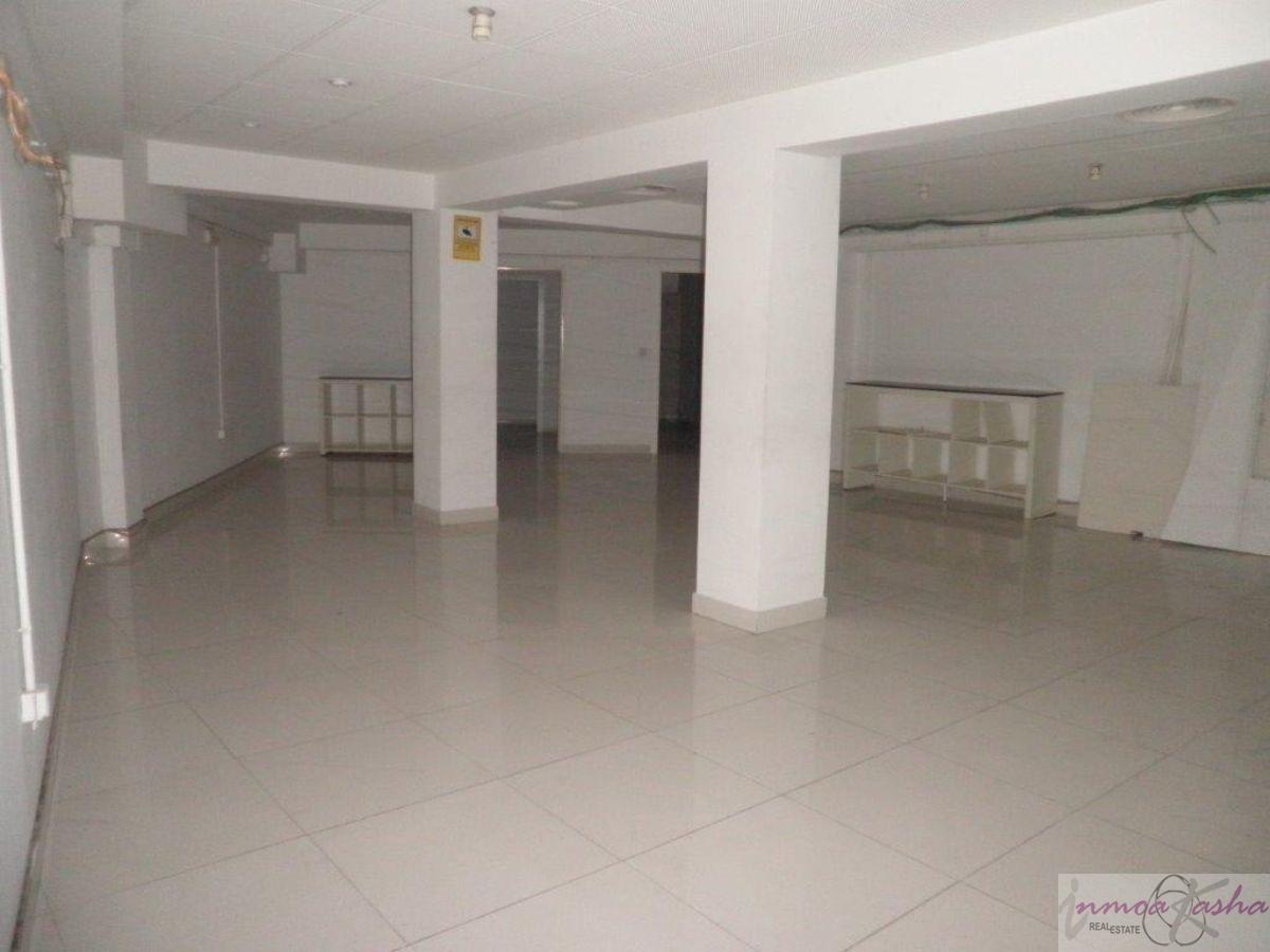 For sale of commercial in Madrid