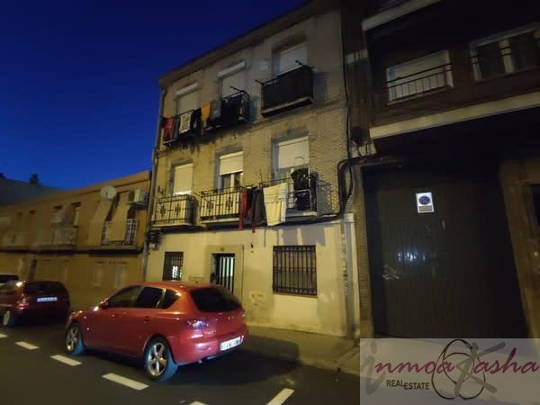 For sale of apartment in Madrid