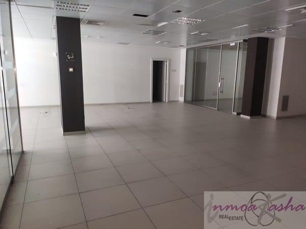 For rent of commercial in Alcalá de Henares