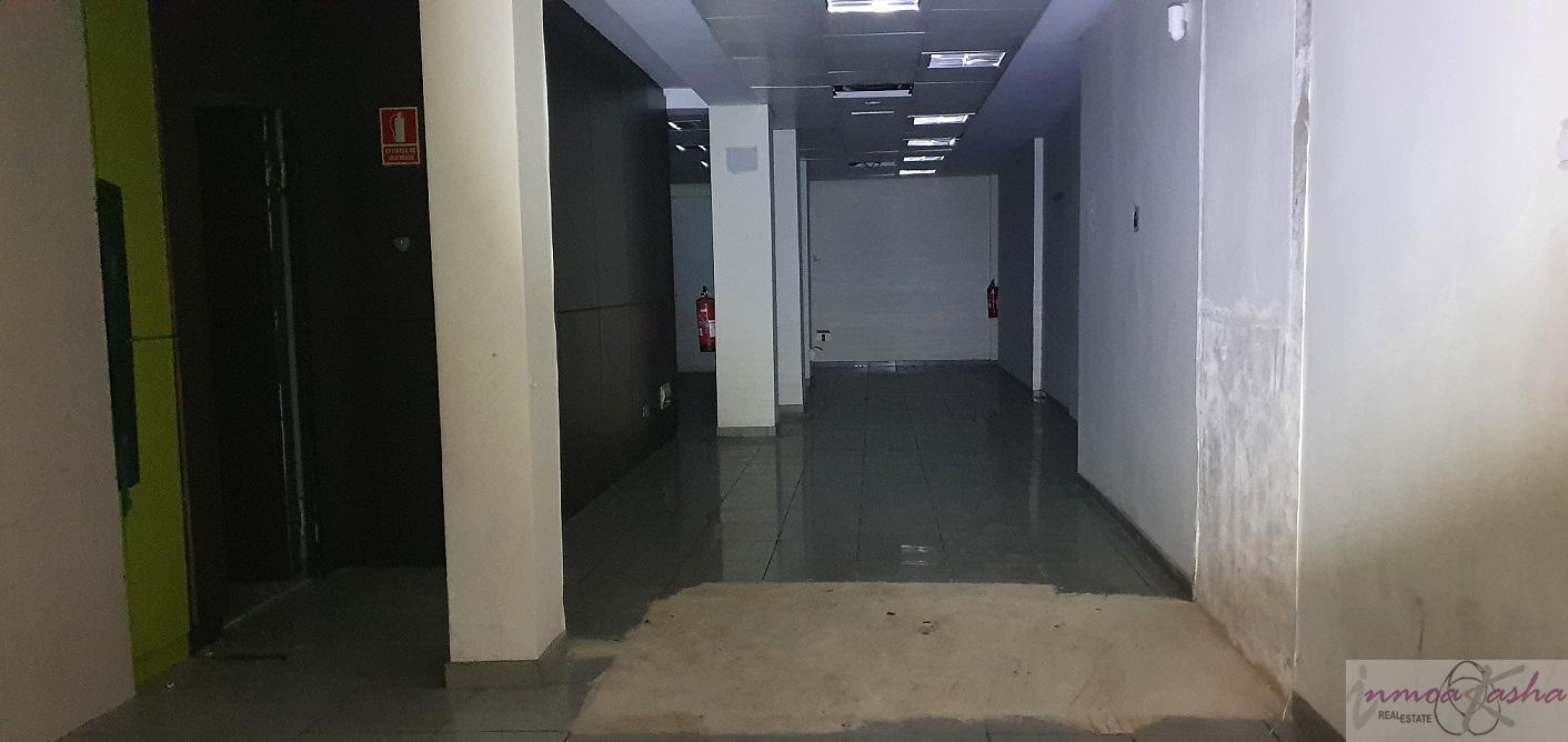 Venta de local comercial en Madrid