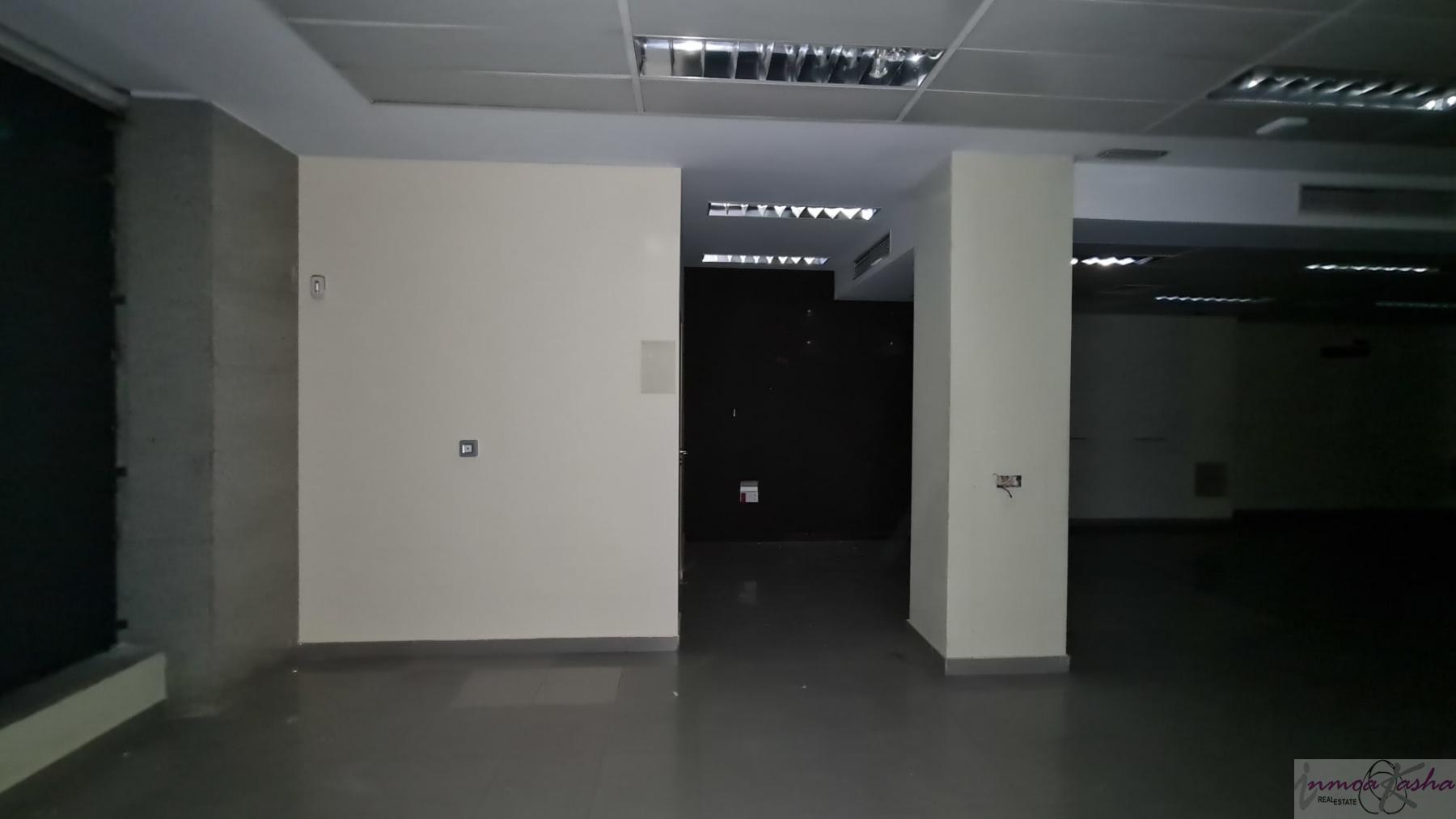 For sale of commercial in Madrid