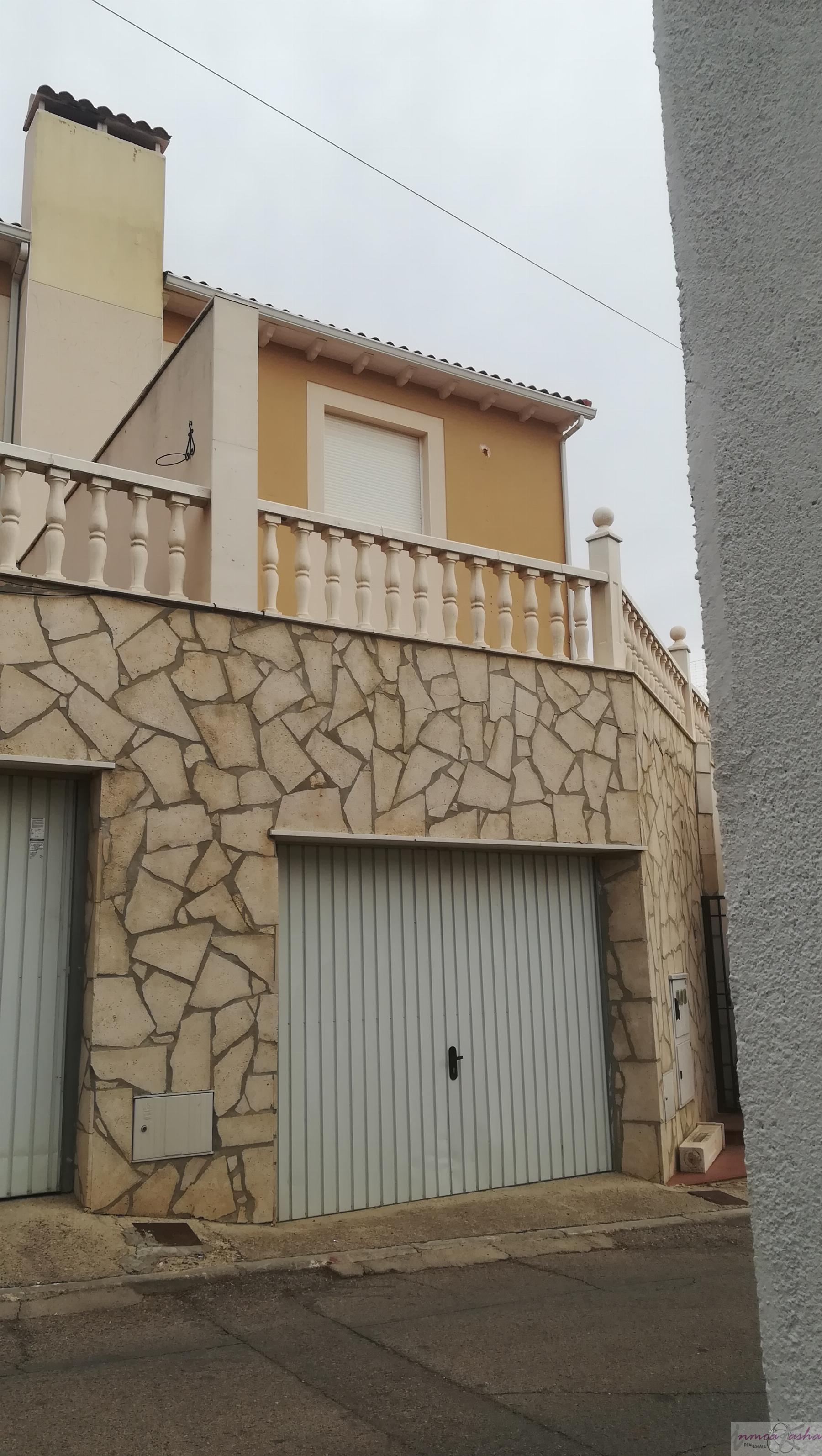 For sale of chalet in Valdelaguna