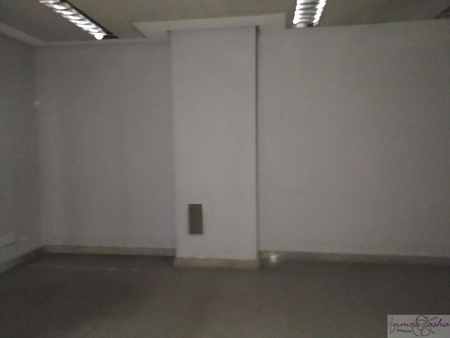 For sale of commercial in Madrid