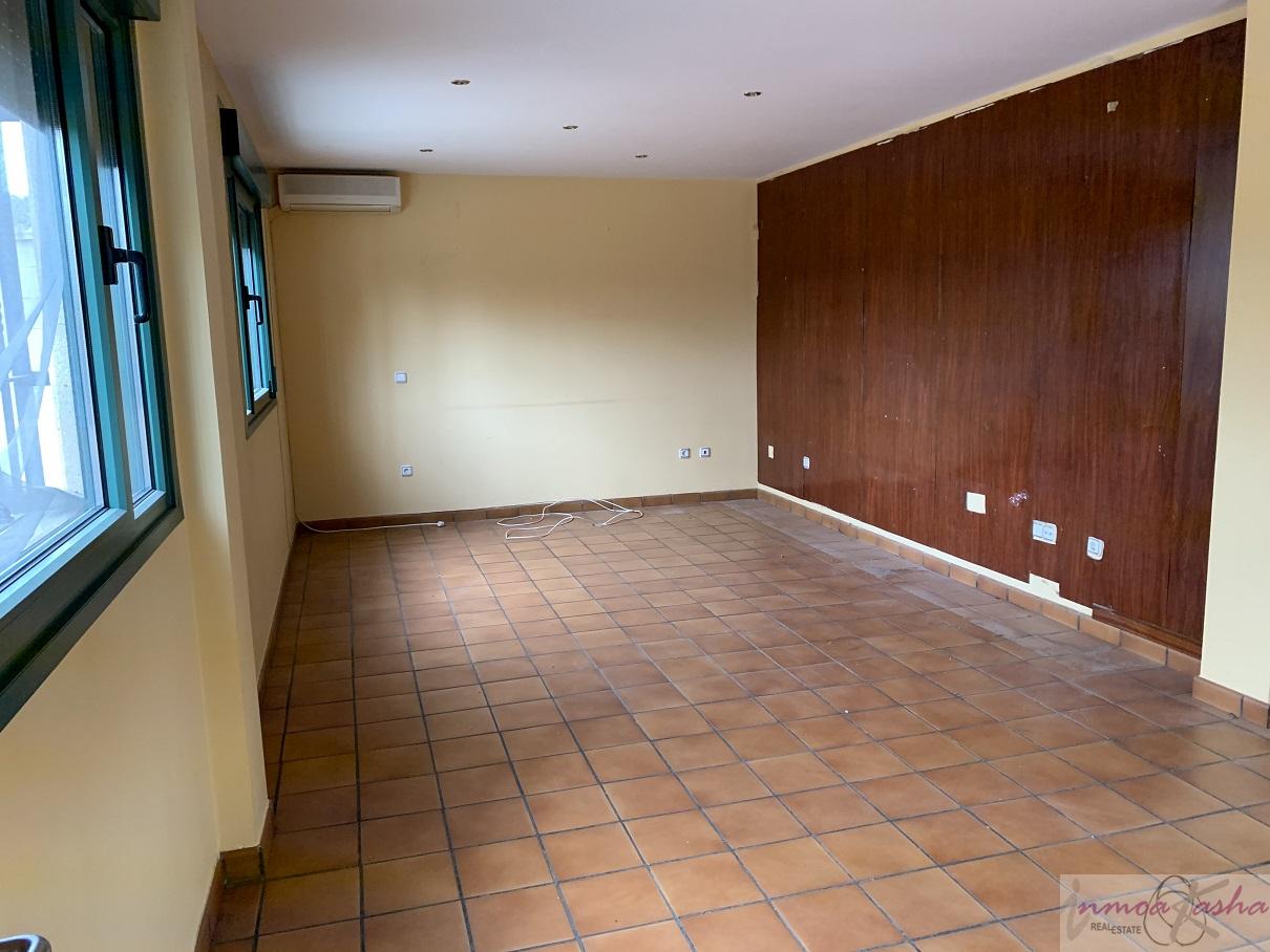For sale of chalet in Aranjuez