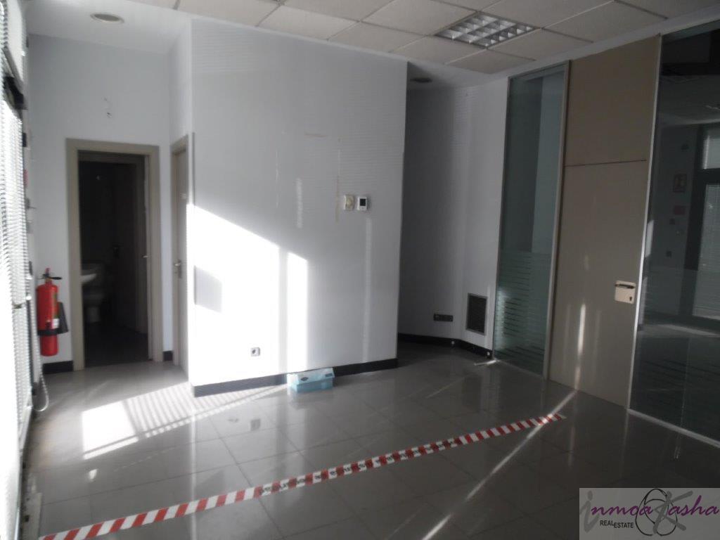 For sale of commercial in Madrid