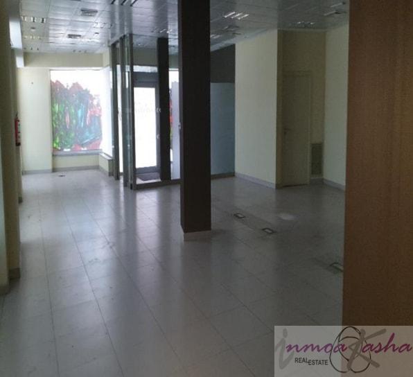 For rent of commercial in Madrid