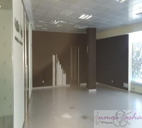 For rent of commercial in Madrid