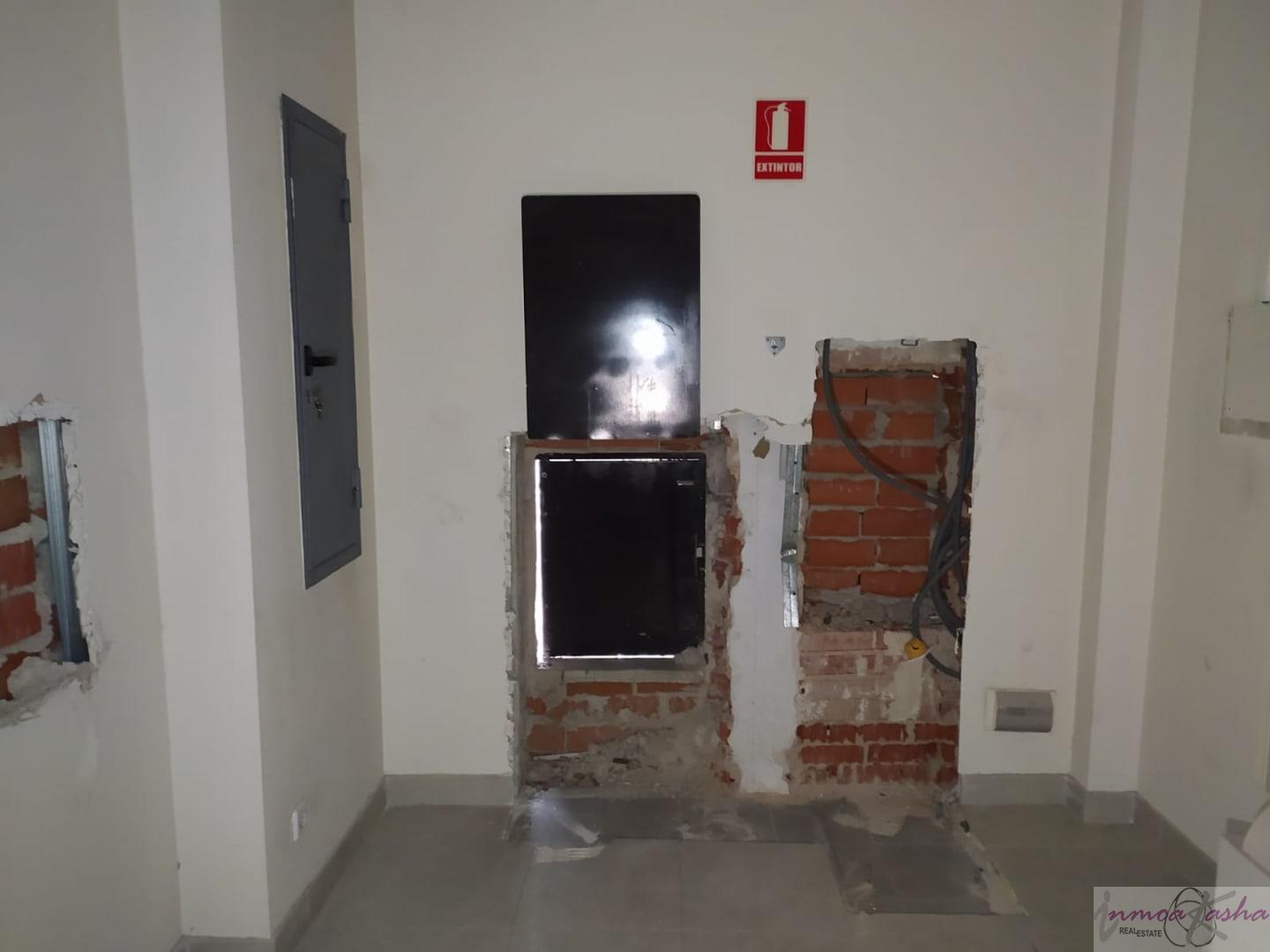 For sale of commercial in Madrid