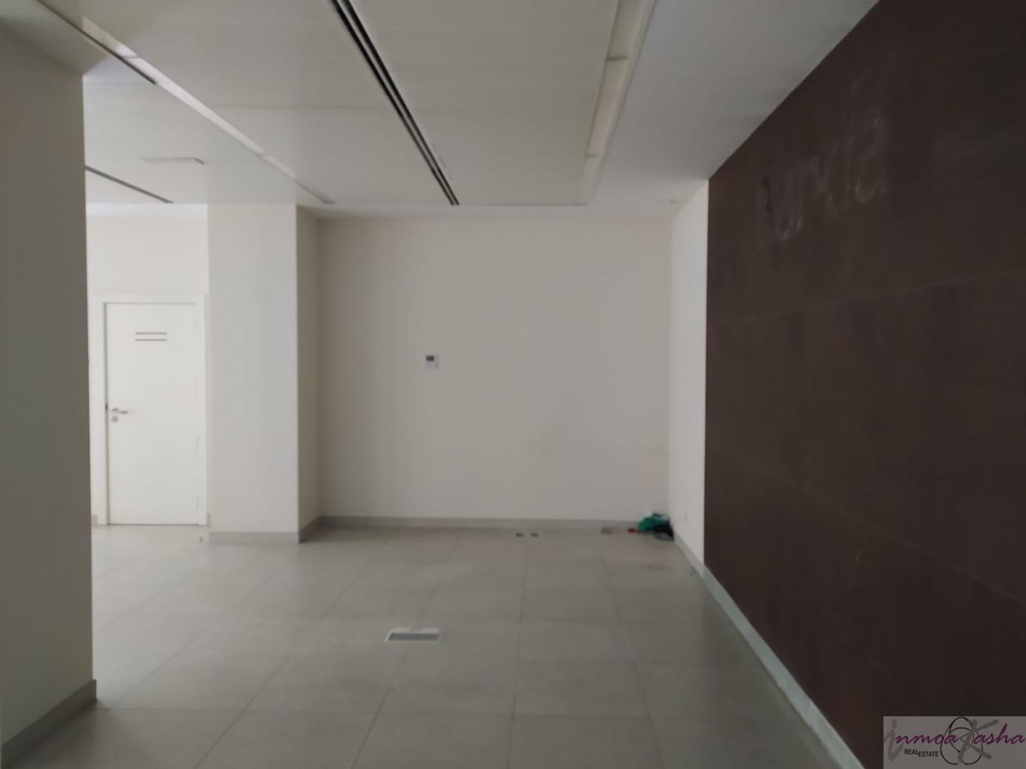 For sale of commercial in Madrid