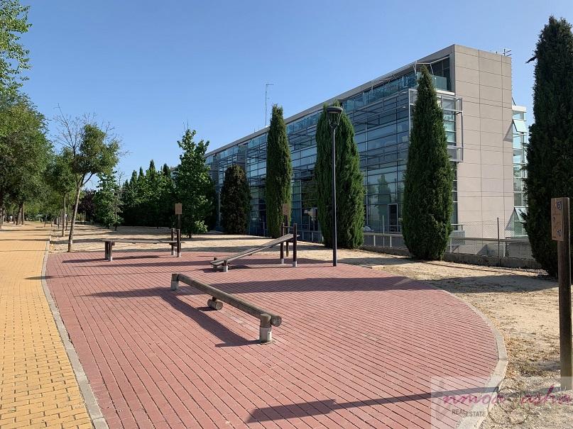 For sale of office in Las Rozas