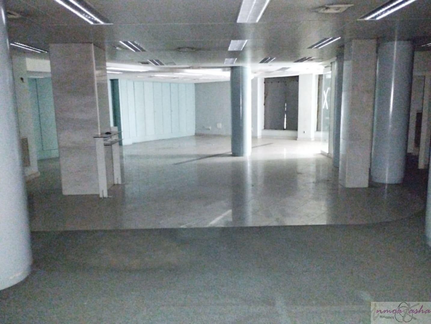 For rent of commercial in Madrid