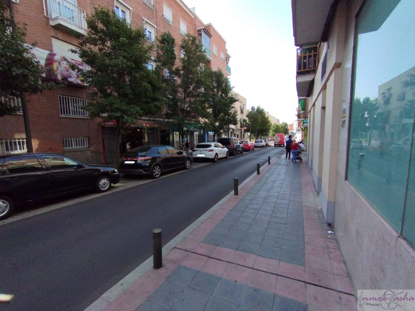 For rent of commercial in Madrid