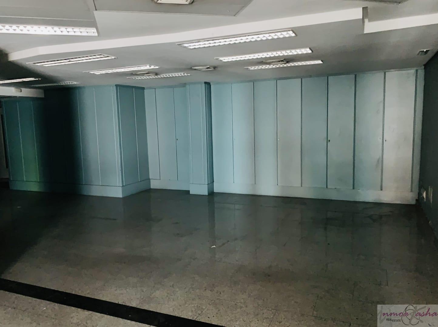 For rent of commercial in Madrid
