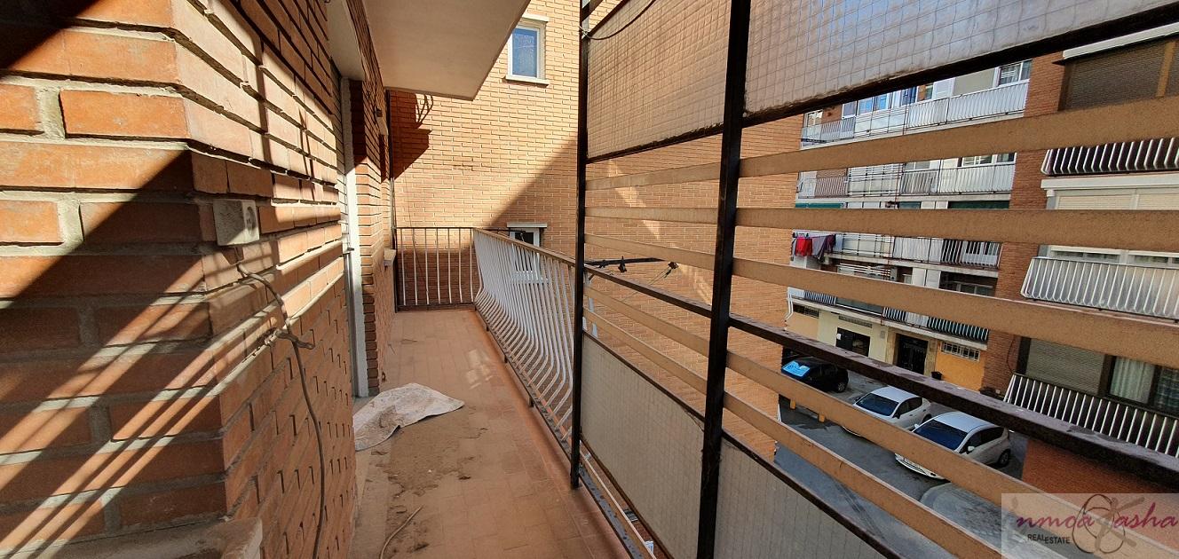 For sale of flat in Madrid
