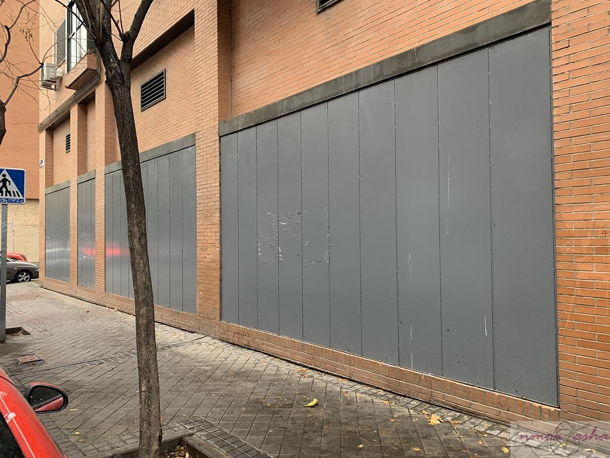 Venta de local comercial en Madrid