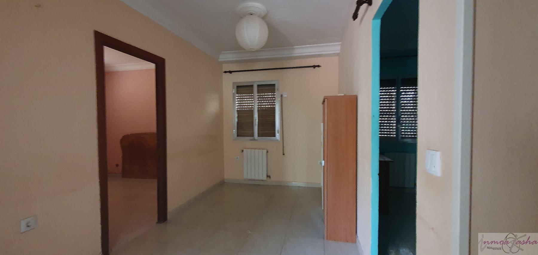 For sale of flat in Madrid